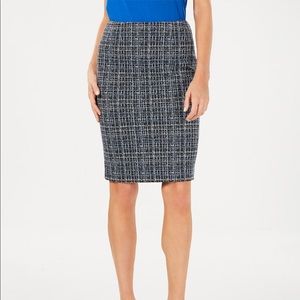Kasper Pencil Skirt